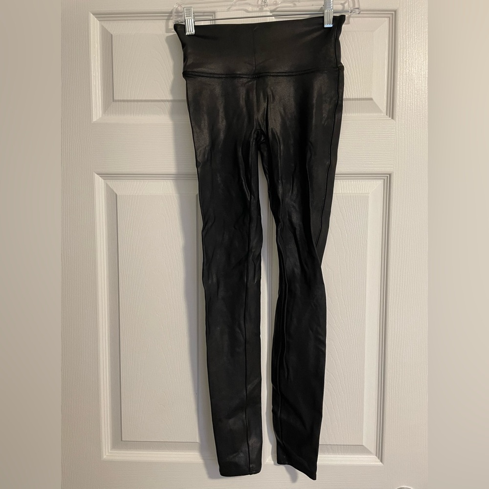 Spanx faux leather leggings - size S
